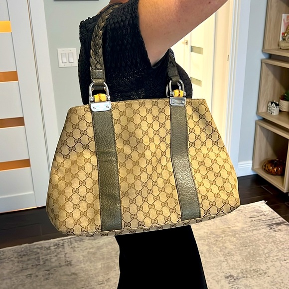 Authentic Gucci Bag - Picture 3 of 7